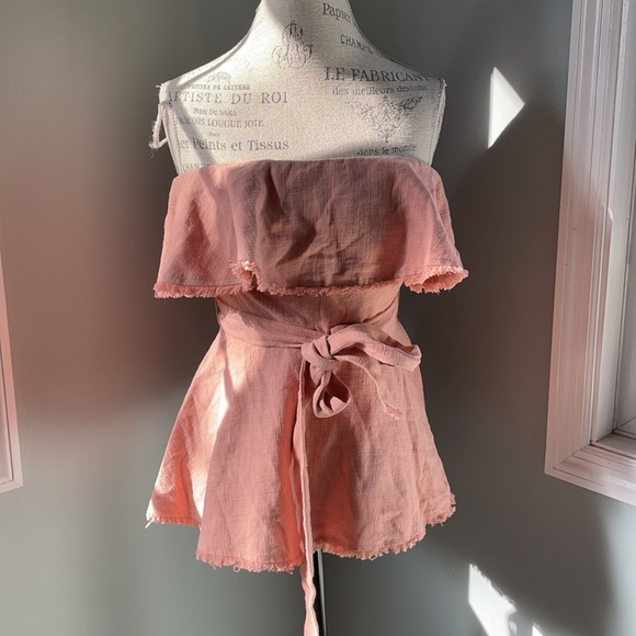 Lovers & Friends linen strapless ruffled top EUC - Picture 3 of 8